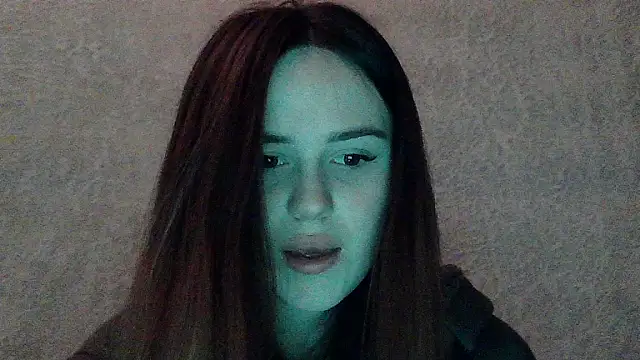 SweetLoraa online show from 04-11-26, 08:23