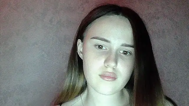 Snapshot of SweetLoraa chatting on 06-10-26, 05:58 SweetLoraa online show from 06-10-26, 05:58