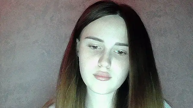 Snapshot of SweetLoraa chatting on 06-07-26, 06:13 SweetLoraa online show from 06-07-26, 06:13