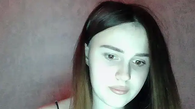 SweetLoraa online show from 03-15-26, 07:10