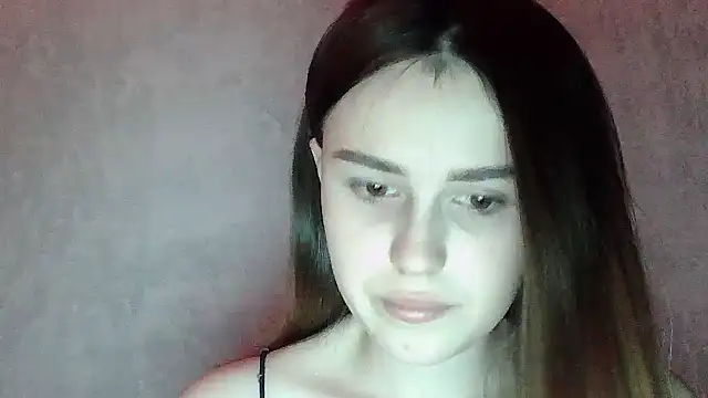 SweetLoraa online show from 03-16-26, 05:59