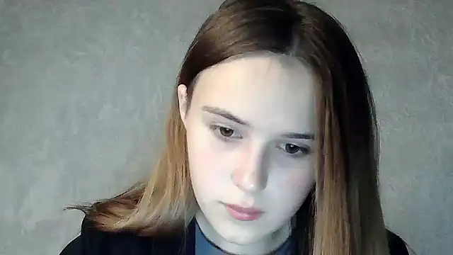 SweetLoraa online show from 09-19-25, 07:18