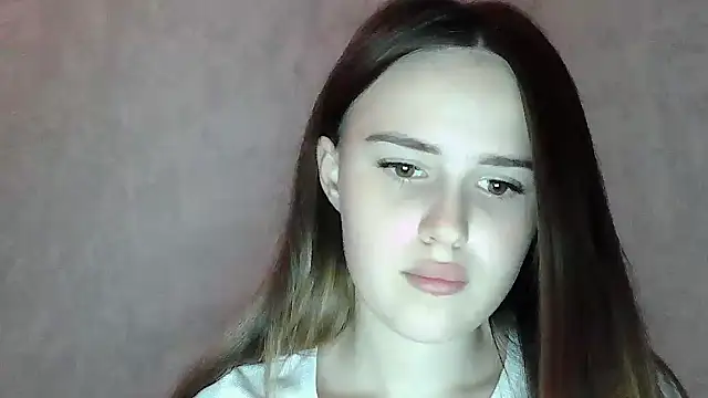 SweetLoraa online show from 07-25-26, 04:02