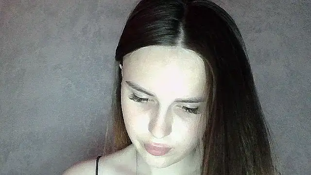 Snapshot of SweetLoraa chatting on 05-28-26, 03:03 SweetLoraa online show from 05-28-26, 03:03