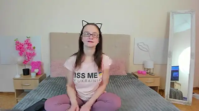 LexyFuun online show from 11-29-25, 10:32