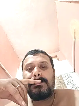 Snapshot of Sarad_sexydaddy chatting on 09-15-25, 03:51 Sarad sexydaddy online show from 09-15-25, 03:51