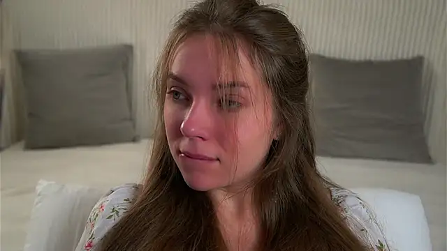 Snapshot of KarriBrownd chatting on 09-26-25, 01:12 KarriBrownd online show from 09-26-25, 01:12