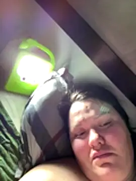 SunnyLeila2101 online show from 12-18-25, 04:06