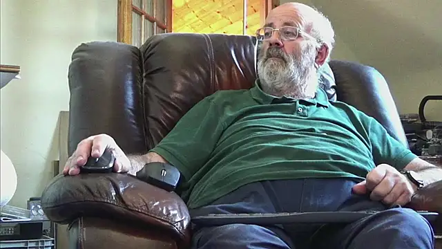 janzer13 online show from 11-01-25, 02:11