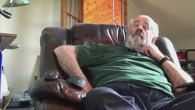 janzer13 online show from 11-29-25, 02:17