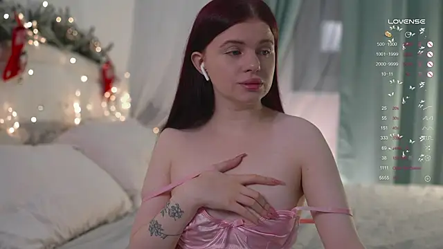 ambershoney online show from 12-17-25, 09:20