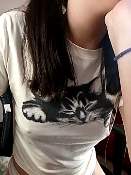 Maia 0 online show from 10-17-25, 07:04