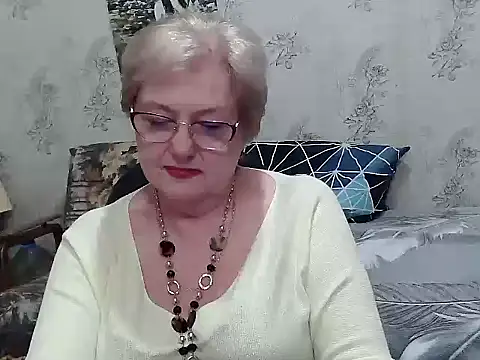 Snapshot of Renata62011 chatting on 06-14-26, 03:46 Renata62011 online show from 06-14-26, 03:46