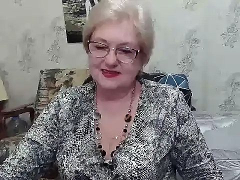Snapshot of Renata62011 chatting on 06-16-26, 11:43 Renata62011 online show from 06-16-26, 11:43
