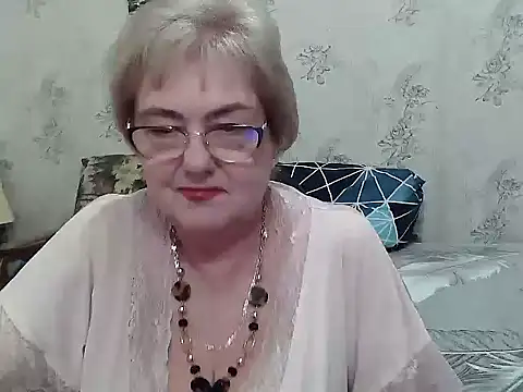 Snapshot of Renata62011 chatting on 06-19-26, 12:44 Renata62011 online show from 06-19-26, 12:44