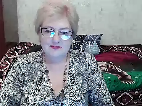 Snapshot of Renata62011 chatting on 06-25-26, 12:21 Renata62011 online show from 06-25-26, 12:21
