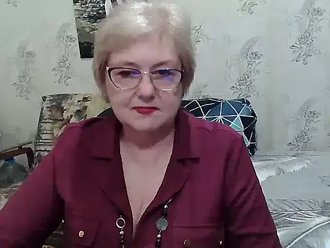 Snapshot of Renata62011 chatting on 06-09-26, 12:17 Renata62011 online show from 06-09-26, 12:17