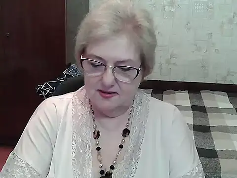 Snapshot of Renata62011 chatting on 06-30-26, 05:46 Renata62011 online show from 06-30-26, 05:46