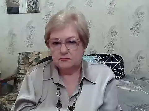 Snapshot of Renata62011 chatting on 03-07-26, 12:32 Renata62011 online show from 03-07-26, 12:32