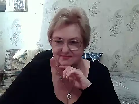Renata62011 online show from 11-15-25, 12:20