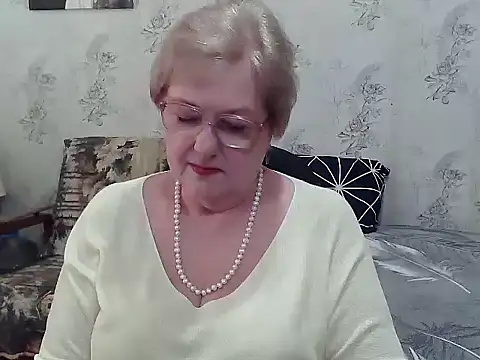 Snapshot of Renata62011 chatting on 03-27-26, 12:39 Renata62011 online show from 03-27-26, 12:39