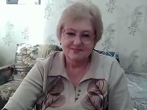 Snapshot of Renata62011 chatting on 01-17-26, 12:31 Renata62011 online show from 01-17-26, 12:31