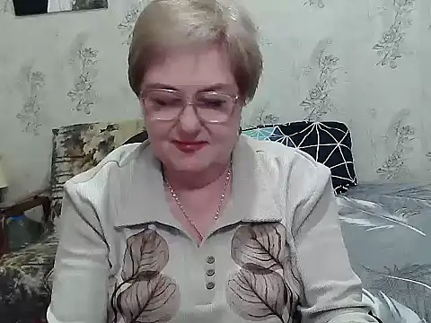 Snapshot of Renata62011 chatting on 02-26-26, 05:13 Renata62011 online show from 02-26-26, 05:13