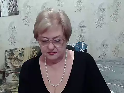 Snapshot of Renata62011 chatting on 02-11-26, 02:06 Renata62011 online show from 02-11-26, 02:06