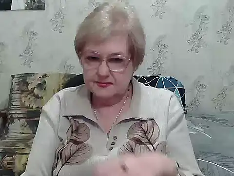 Snapshot of Renata62011 chatting on 02-06-26, 01:18 Renata62011 online show from 02-06-26, 01:18