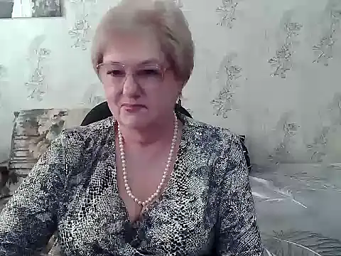 Snapshot of Renata62011 chatting on 03-17-26, 12:41 Renata62011 online show from 03-17-26, 12:41