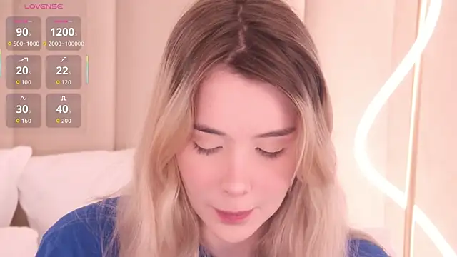 Nesolla online show from 03-03-26, 08:16