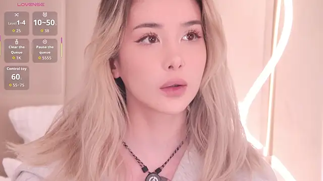 Nesolla online show from 02-19-26, 07:44