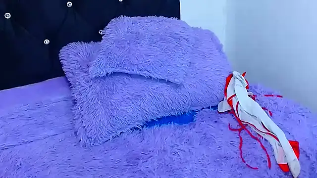 Gabi Jhons 23 online show from 11-22-25, 10:25