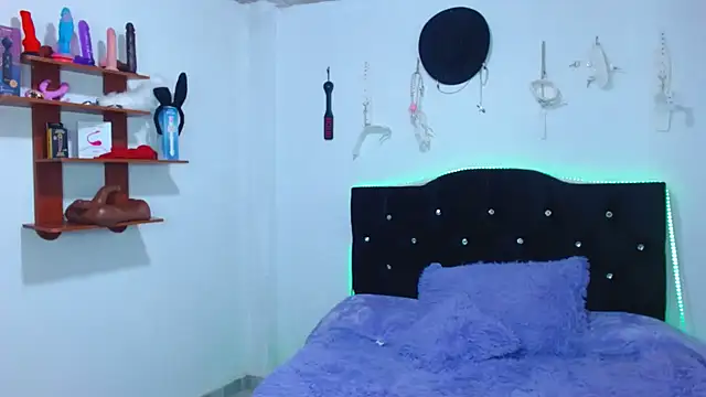 Gabi Jhons 23 online show from 10-26-25, 10:59