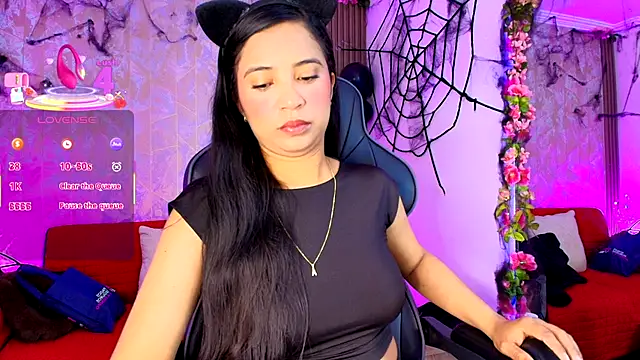 SophiaWalker 1 online show from 10-28-25, 11:09