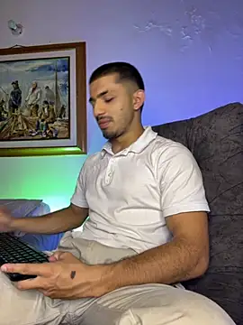 ArturoCardona  online show from 11-05-25, 11:35