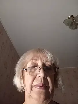 Snapshot of Anatolia5961 chatting on 06-11-26, 01:05 Anatolia5961 online show from 06-11-26, 01:05