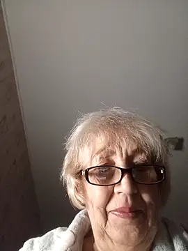 Anatolia5961 online show from 11-22-25, 02:10