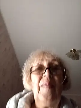 Anatolia5961 online show from 12-15-25, 03:18