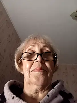 Snapshot of Anatolia5961 chatting on 10-13-25, 03:02 Anatolia5961 online show from 10-13-25, 03:02