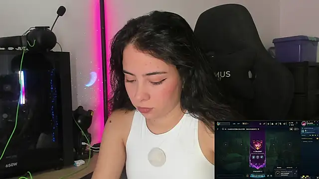 Snapshot of Aishelyng chatting on 03-03-26, 10:06 Aishelyng online show from 03-03-26, 10:06