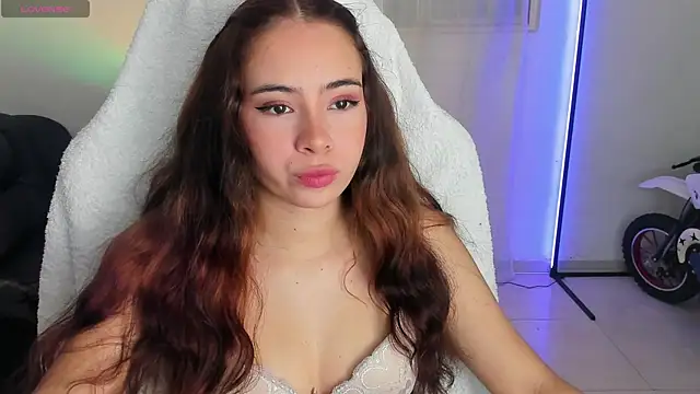 Aishelyng online show from 11-23-25, 05:34