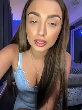 Snapshot of ellariverss chatting on 07-15-26, 02:07 ellariverss online show from 07-15-26, 02:07