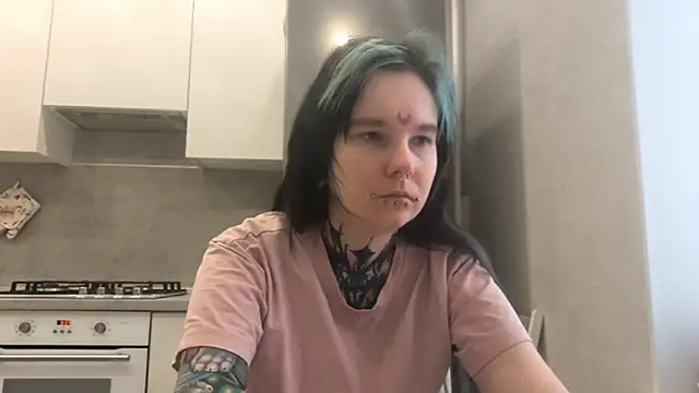 HighelikeGirl online show from 02-26-26, 04:23