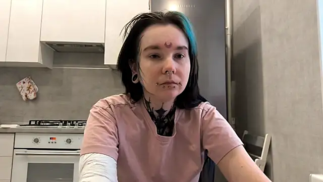 HighelikeGirl online show from 02-13-26, 06:46