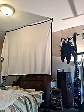 KeYBuMp323 online show from 10-06-25, 03:02