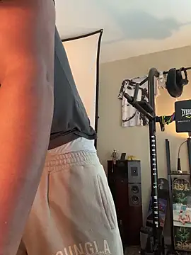 KeYBuMp323 online show from 03-10-26, 03:27