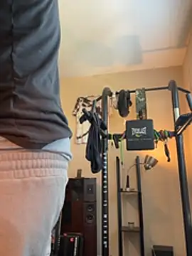 KeYBuMp323 online show from 04-14-26, 02:44