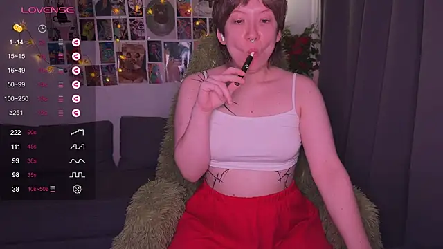 jooycetreier online show from 11-26-25, 07:30