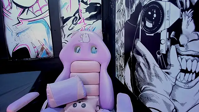 Dita von2 online show from 10-28-25, 11:20